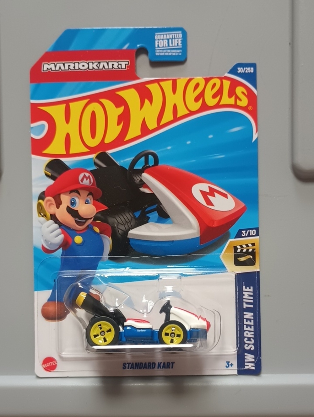 Hot Wheels Mario Kart Standard Kart - Blue, Red, White